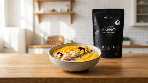 JIKOAII Mango Smoothie Bowl im Glas